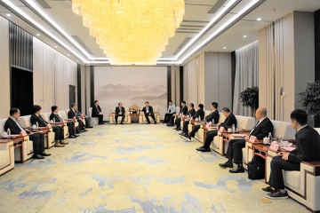 市委副书记、市长张君毅会见j9游戏集团合作同伴—日本TPR株式会社会长末廣博